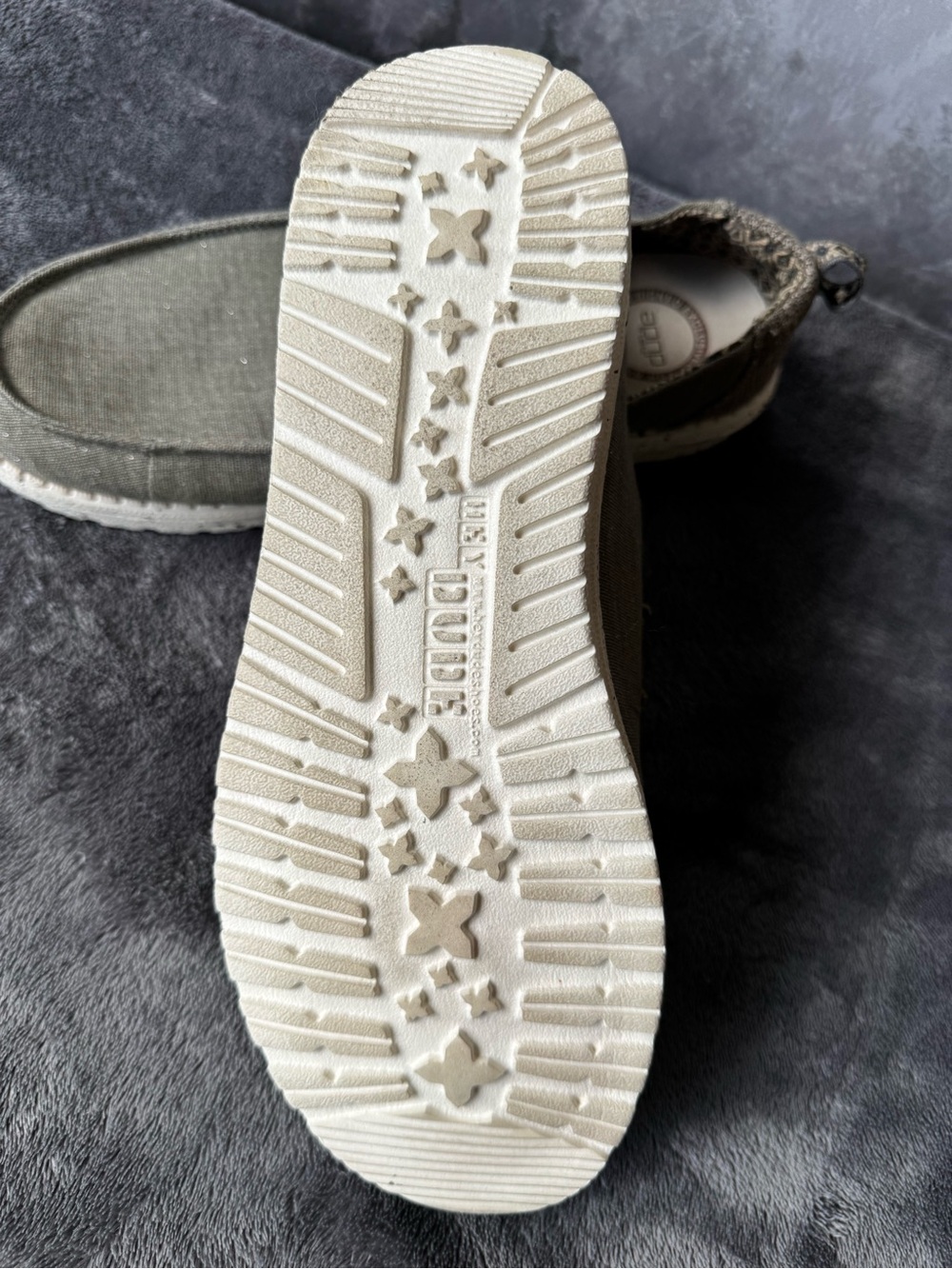 Hey Dude Casual Slip-On’s in Sparkle Green - Picture 3 of 7